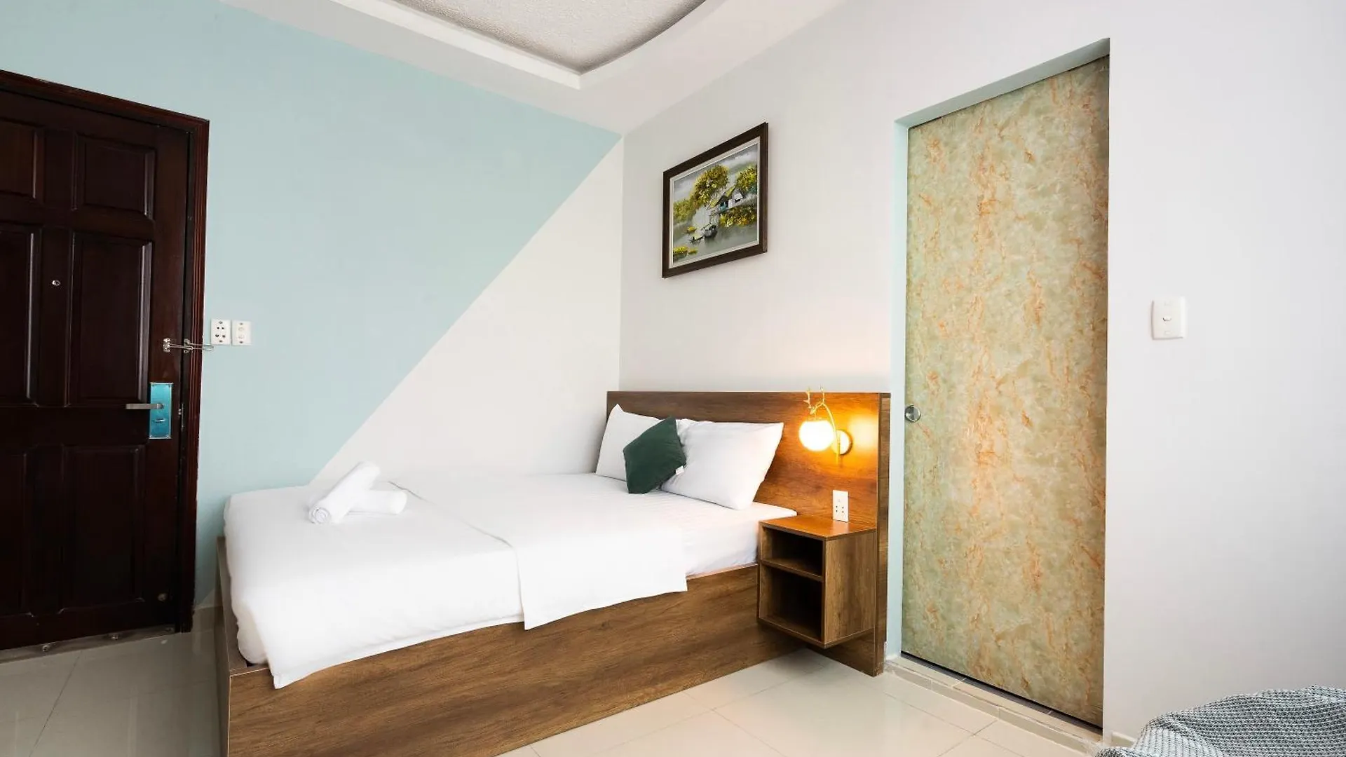**  Vivianne Boutique Hotel Ho Chi Minh City Vietnam