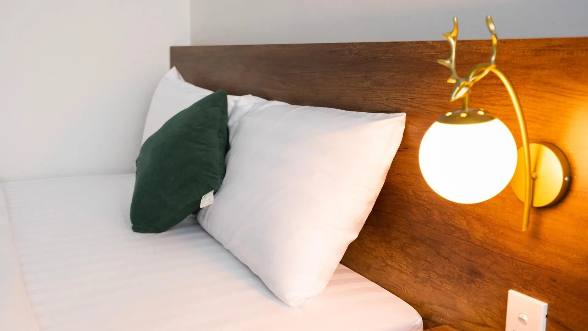 Vivianne Boutique Hotel Хошимин Вьетнам