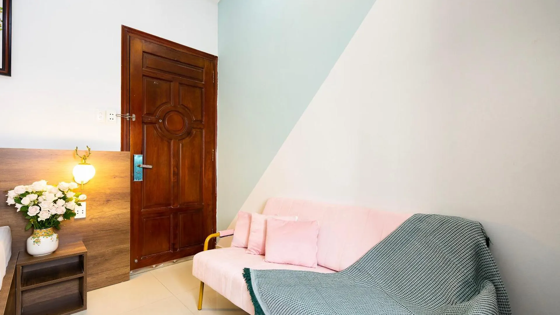 Vivianne Boutique Hotel Хошимин